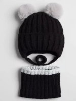 Шапка детская зимняя с помпонами и снуд