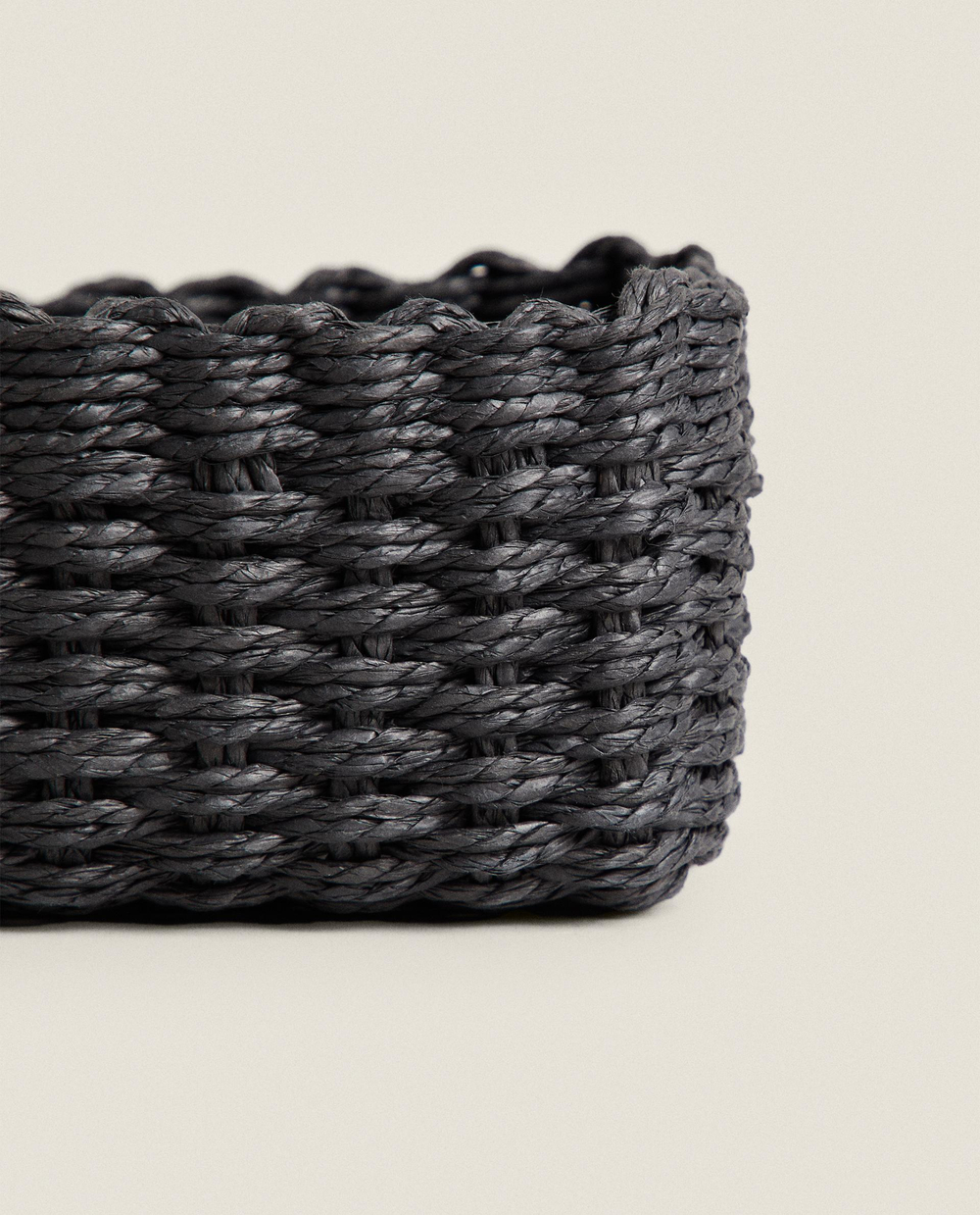 Zara Home Корзина из плетёной бумаги, цвет чёрный, 21 см
