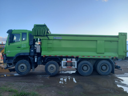 DongFeng EQ* 8x4 Самосвал EQ3310A20 (Дизельный, 10.8 л, 466 л.с. МТ)