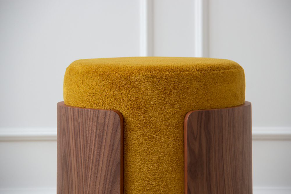 Пуф Lagom (горчичный, орех)