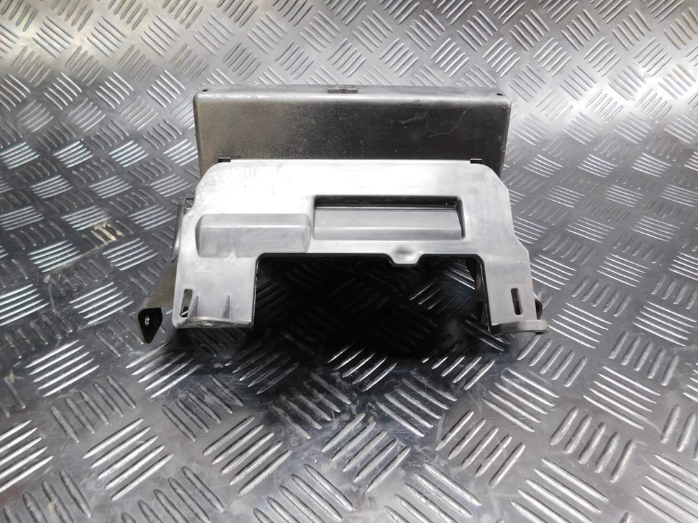 Пластик внутренний Honda NC700XA LD RC63 81220-MGS-D30 050710