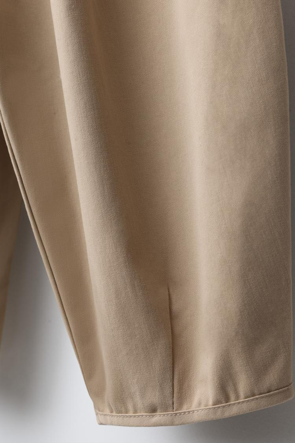 ZARA БРЮКИ BAGGY ЦВЕТОЧНЫЙ ПРИНТ, ХАКИ