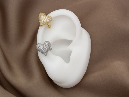 Кафф "Сердце" со стразами