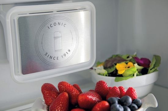 Холодильник KitchenAid KCFMB60150R