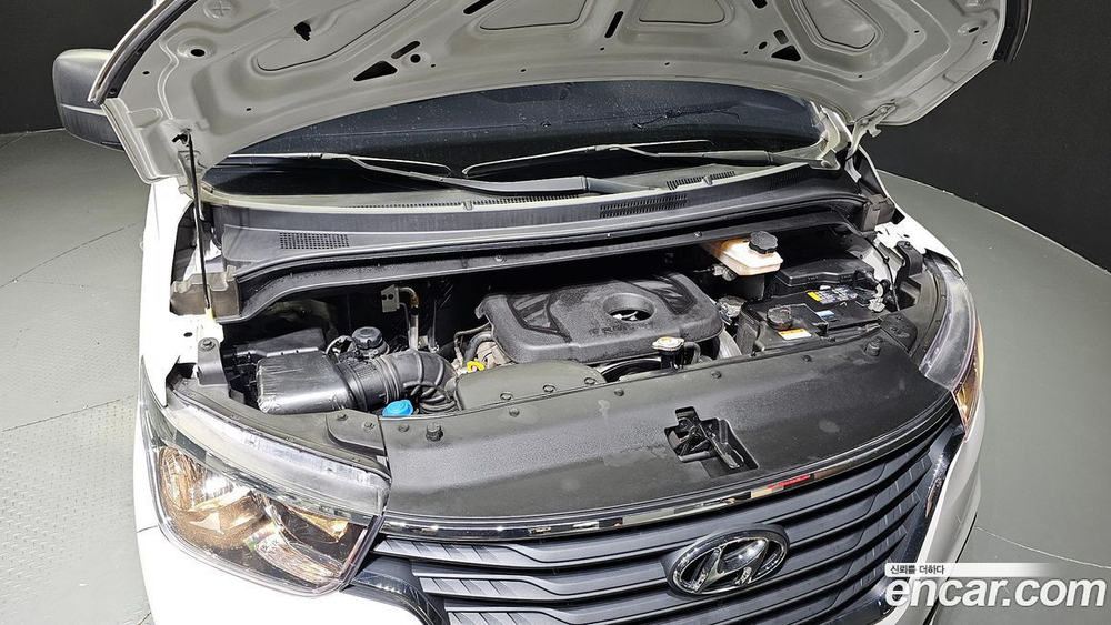 Hyundai The New Grand Starex Van 5인승 (12.2020)
