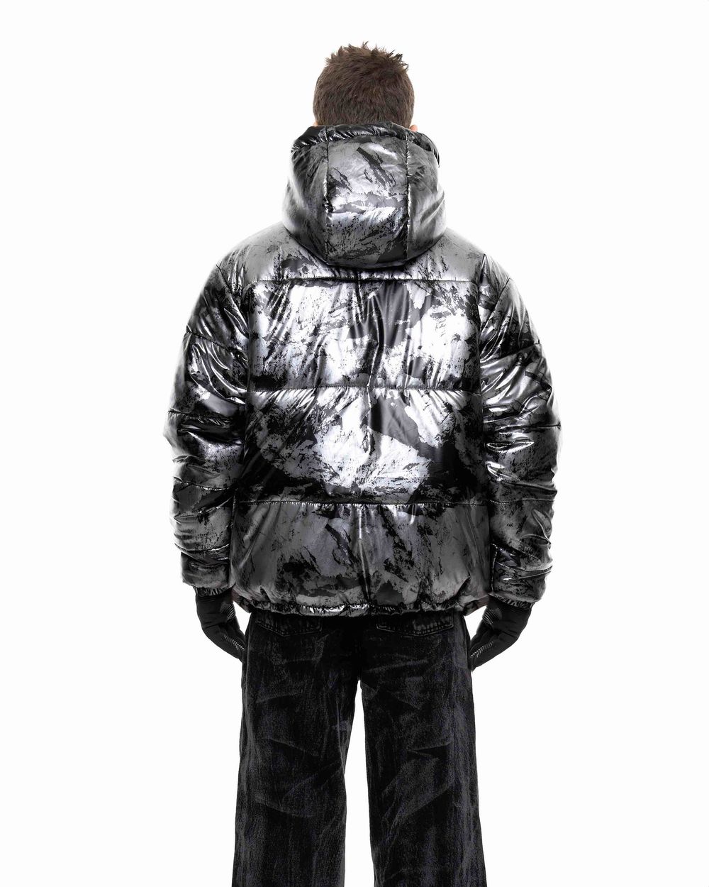 Пуховик Issaya Draft Mass Dark черный