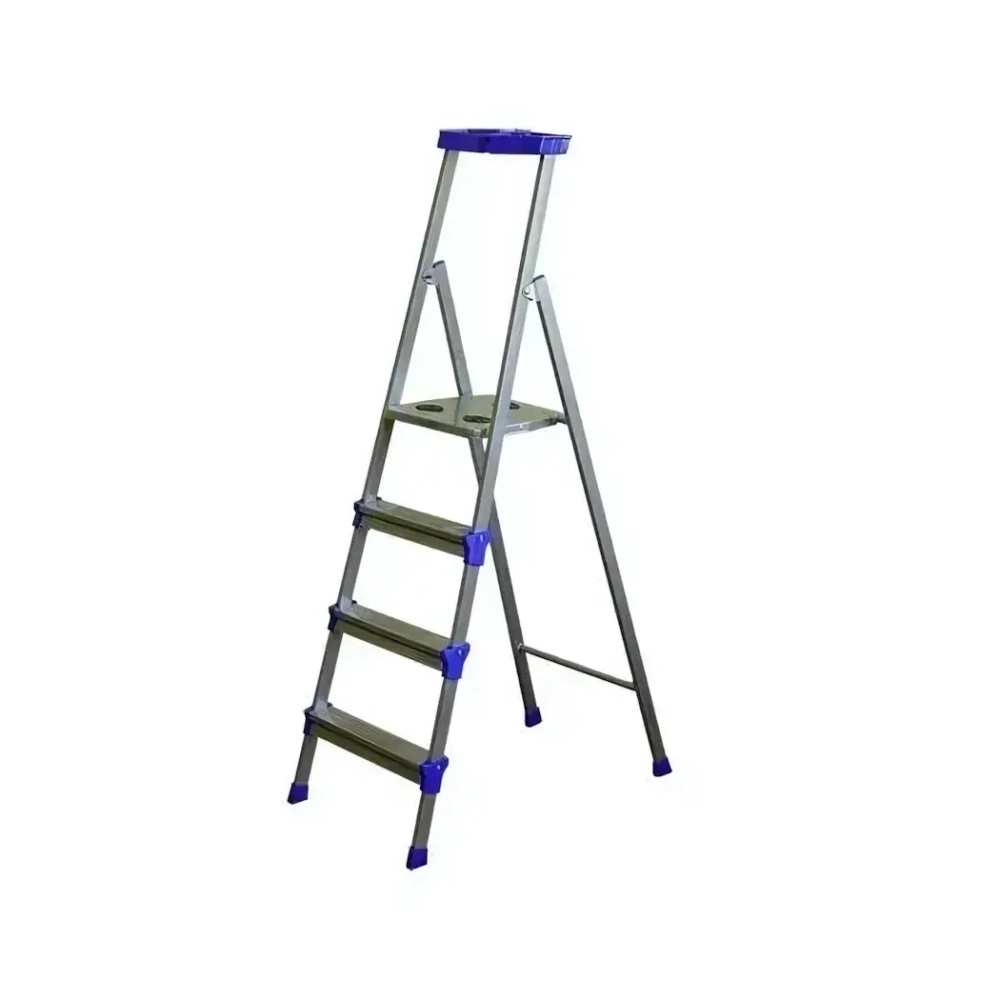 Стремянка широкие 4 ступени (металл) .