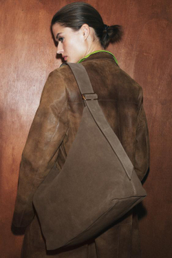 ZARA БОЛЬШАЯ СУМКА-МЕШОК С КОЛЬЦОМ ИЗ КОЖИ, КОРИЧНЕВЫЙ