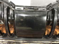 Решетка радиатора Skoda Octavia 3 (A7) 17-20 Б/У Оригинал 5e0853653c