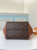 Louis Vuitton Fold Tote MM