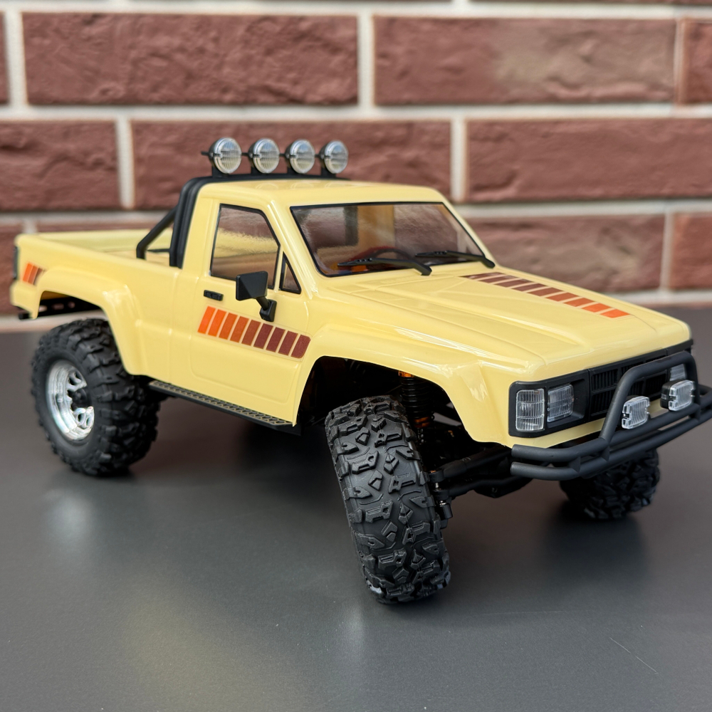 Трофи HPI Venture 1/18 Flux Toyota Hilux SR5 (Кремовый)