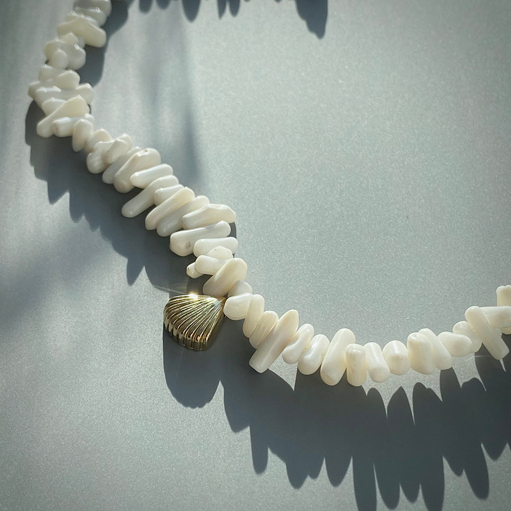 Коралл натуральный белый, веточки, 5-20мм