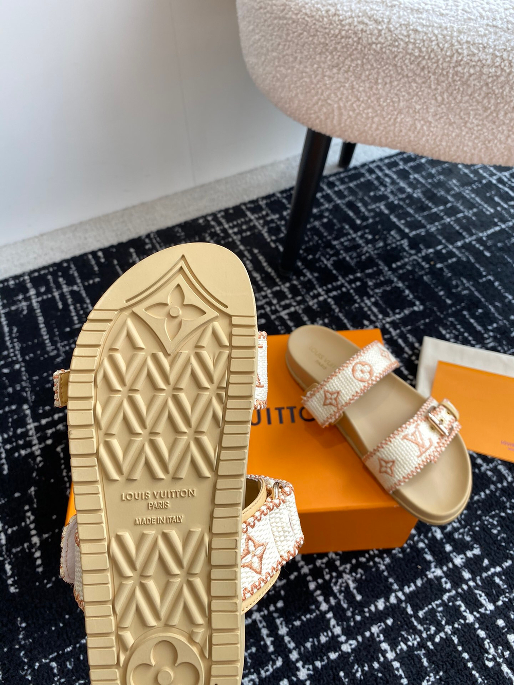 Louis Vuitton Bom Dia Flat Comfort Mule (5 colors)