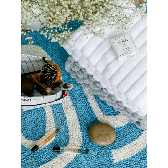 Полотенце банное Waves белого цвета Essential, 70х140 см