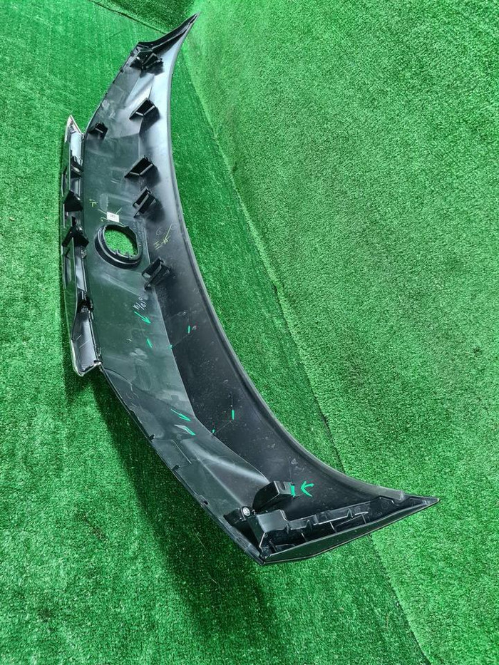 Накладка крышки багажника Lexus RX 4 (2015-2022)