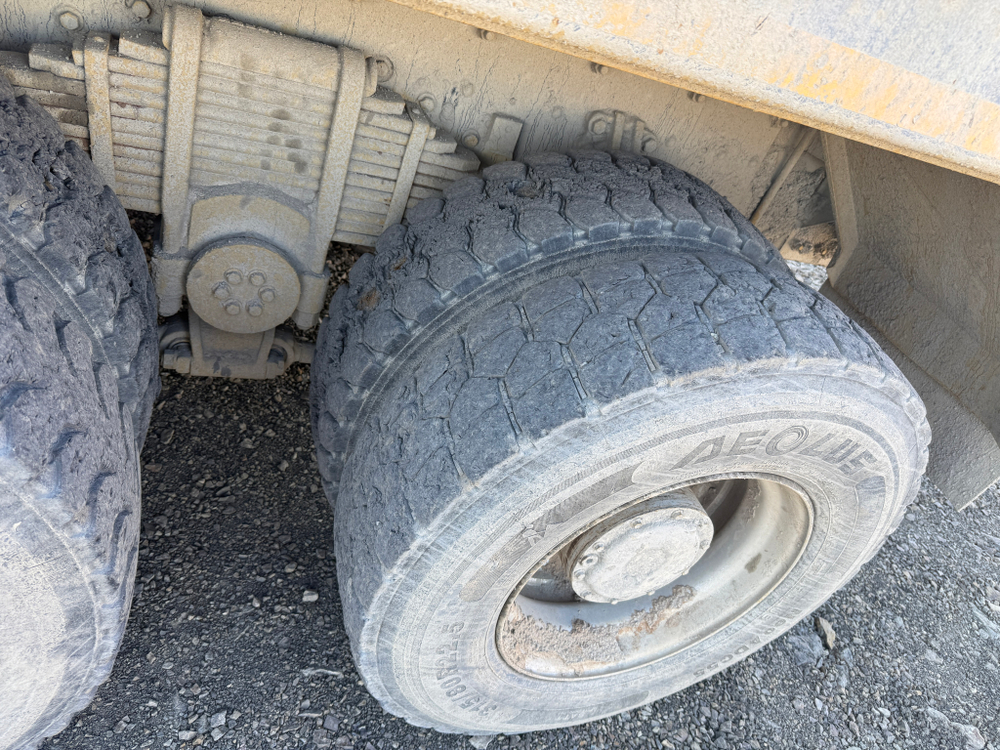 FAW J6 8x4 Самосвал СА3310Р66K24T4E5 (Дизельный, 11,1 л, 420 л.с., МТ)