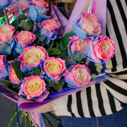 158. Нежный необычный букет из роз сорта Барби