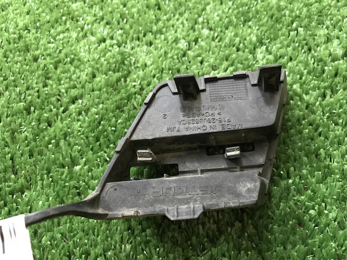 Заглушка буксировочного крюка Jetour Dashing 22-нв