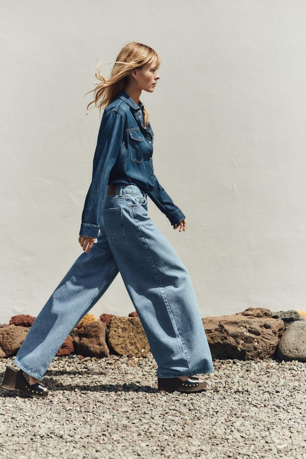 ZARA ДЖИНСЫ Z1975 BAGGY СО СРЕДНЕЙ ПОСАДКОЙ, ВЫЦВЕТШИЙ СИНИЙ