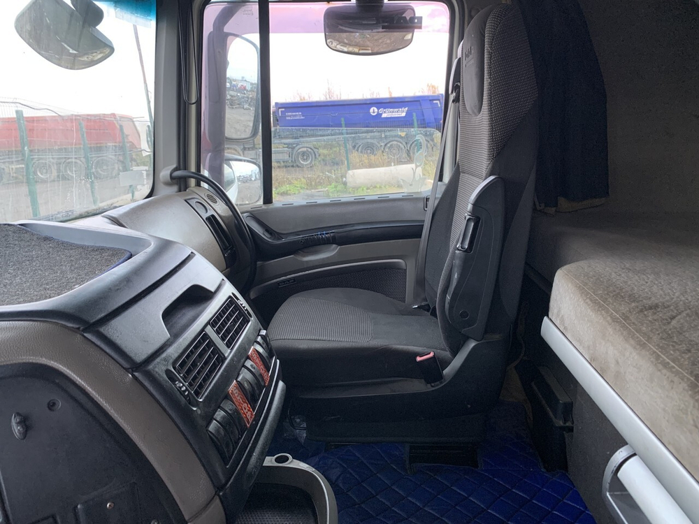 Кабина в сборе