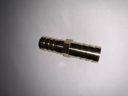 Трубка соединитель  елочка  для патрубков прямая D 12х12 (латунь) (Н.Челны)