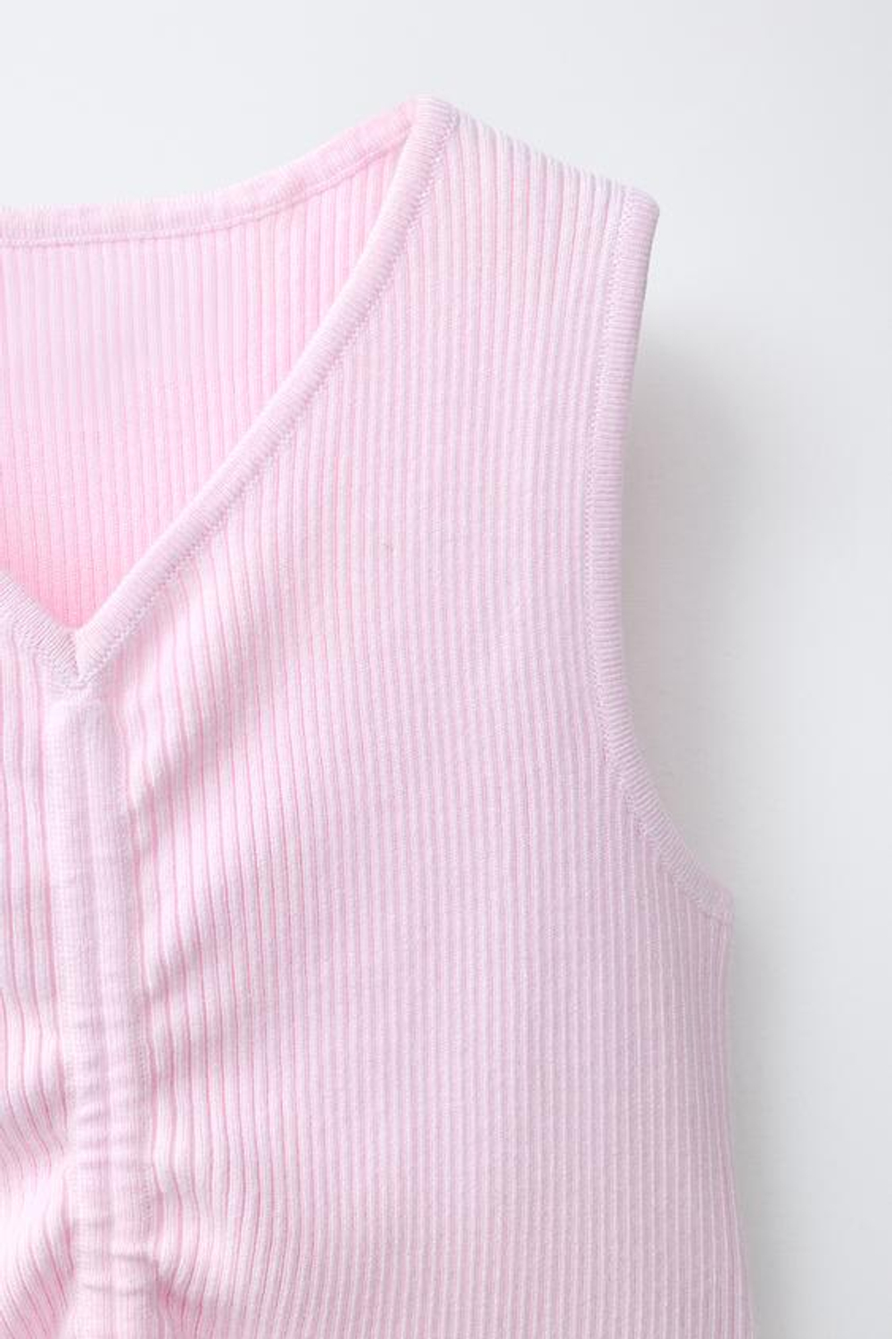 ZARA ТРИКОТАЖНЫЙ ТОП В РУБЧИК СО СБОРКАМИ, ЦВЕТ РОЗОВОГО ДЕРЕВА