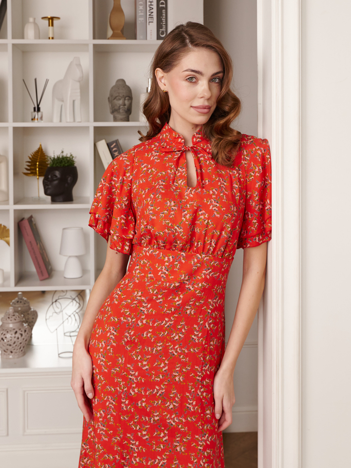 Платье на завязках