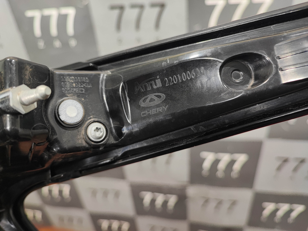 Фонарь задний левый Omoda C5 22-нв Б/У Оригинал 605000621AA