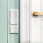 Рамка на 3 поста Snabb Basic (белый) W0032001