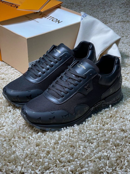 Кроссовки Louis Vuitton Run Away