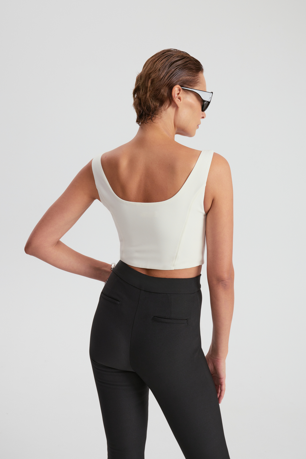 Топ молочный костюмный на молнии