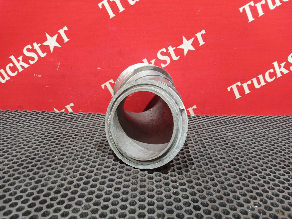 Патрубок дроссельной заслонки 2018г.