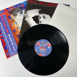 Винтажная виниловая пластинка LP Paul McCartney Tug Of War (Japan 1982) (Obi, Poster)
