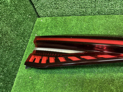 Фонарь багажника Chery Tiggo 8 Pro Max (23-нв)