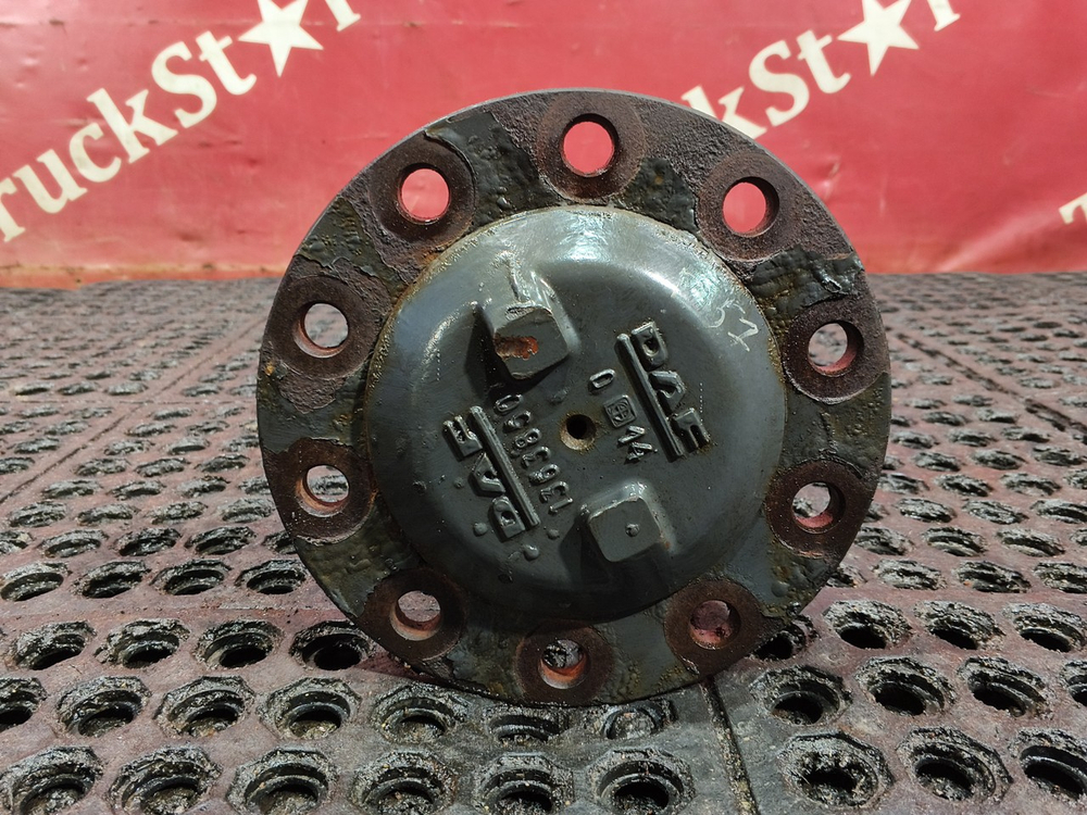 Полуось без блокировки 2018г