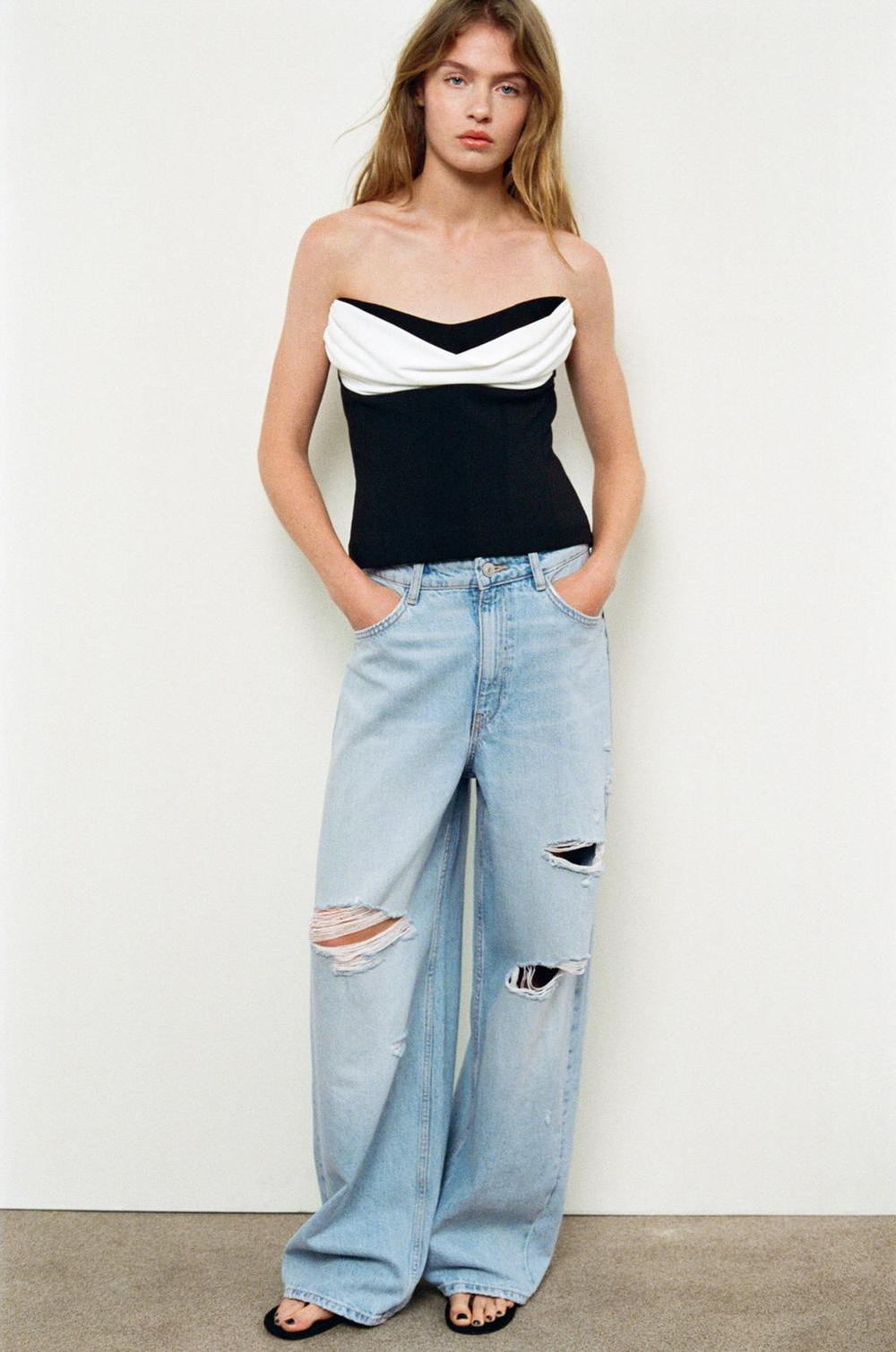 ZARA ТОП С КОНТРАСТНОЙ ДЕТАЛЬЮ И ОТКРЫТЫМИ ПЛЕЧАМИ, ЧЕРНЫЙ