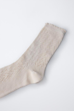 ZARA НОСКИ С АЖУРНЫМИ ДЕТАЛЯМИ, ЭКРЮ