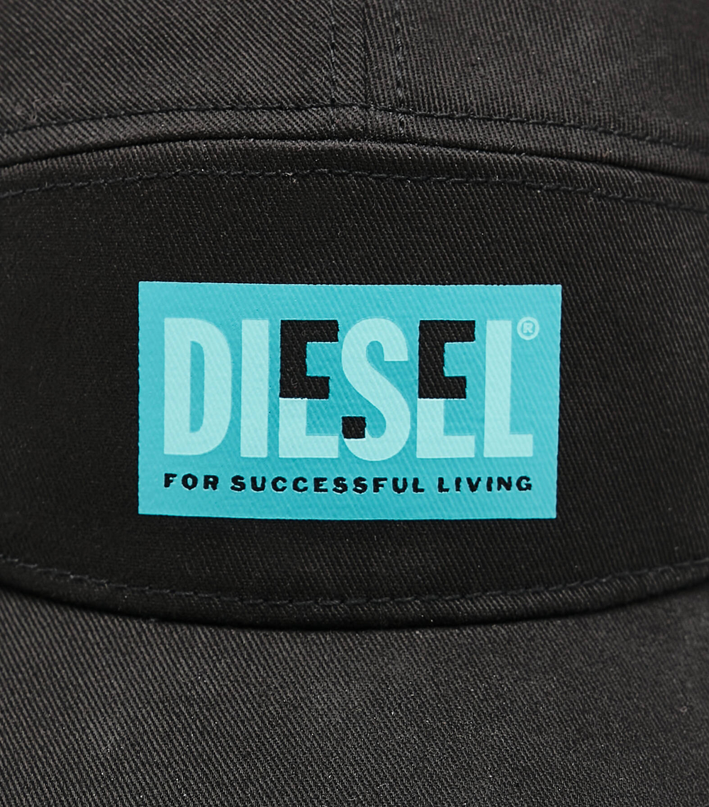кепка Diesel - черный(J00442 KXA77)