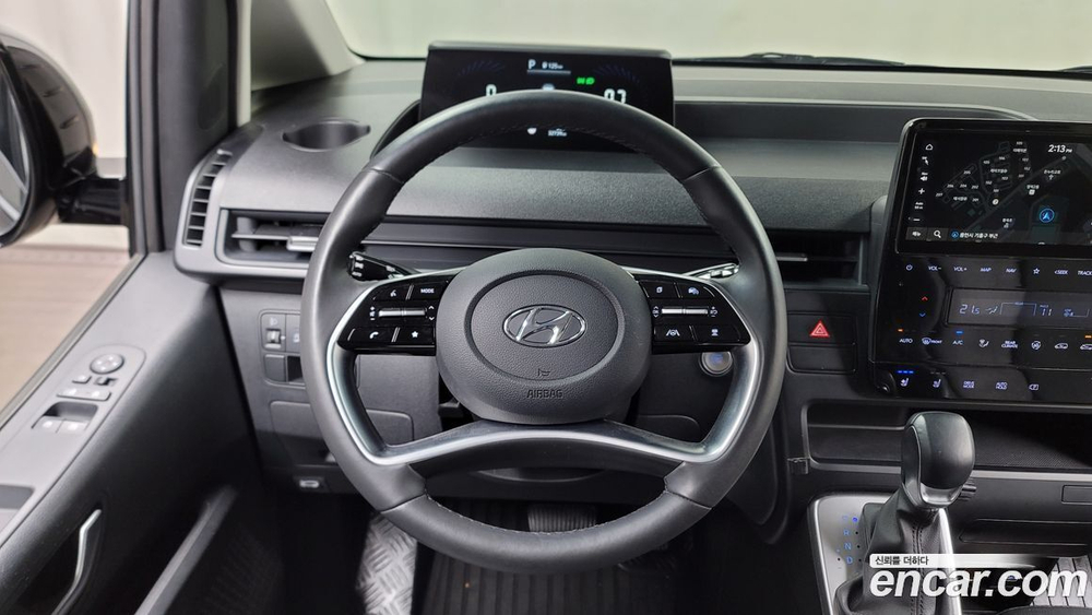 Hyundai Staria Tourer 11-и местный (06.2022)