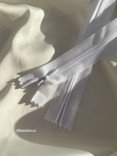 Молния потайная неразъемная белая
