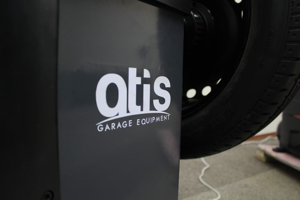 WB728 Балансировочный станок