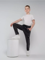 Спортивные штаны без начеса