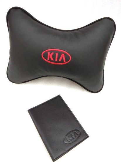 Подарочный набор автомобилисту "На каждый день" (подушка "косточка" + обложка для автодокументов)