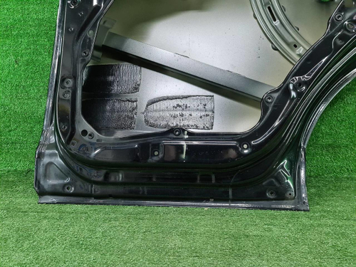 Дверь задняя правая Genesis GV80 (2020-н.в.)
