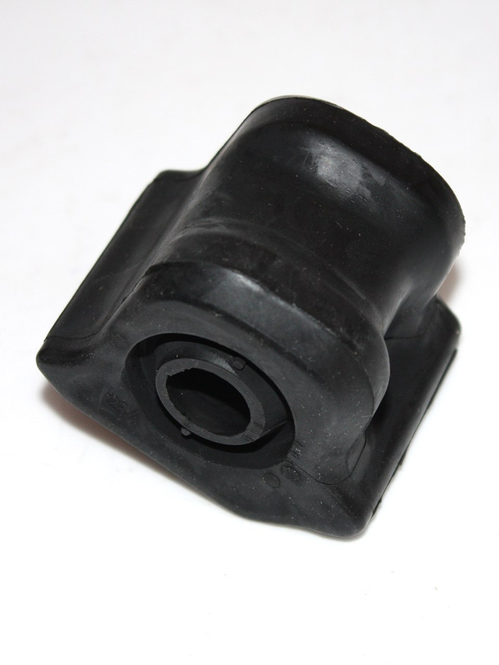 Втулка стабилизатора переднего левая 4881542090 Toyota RAV4