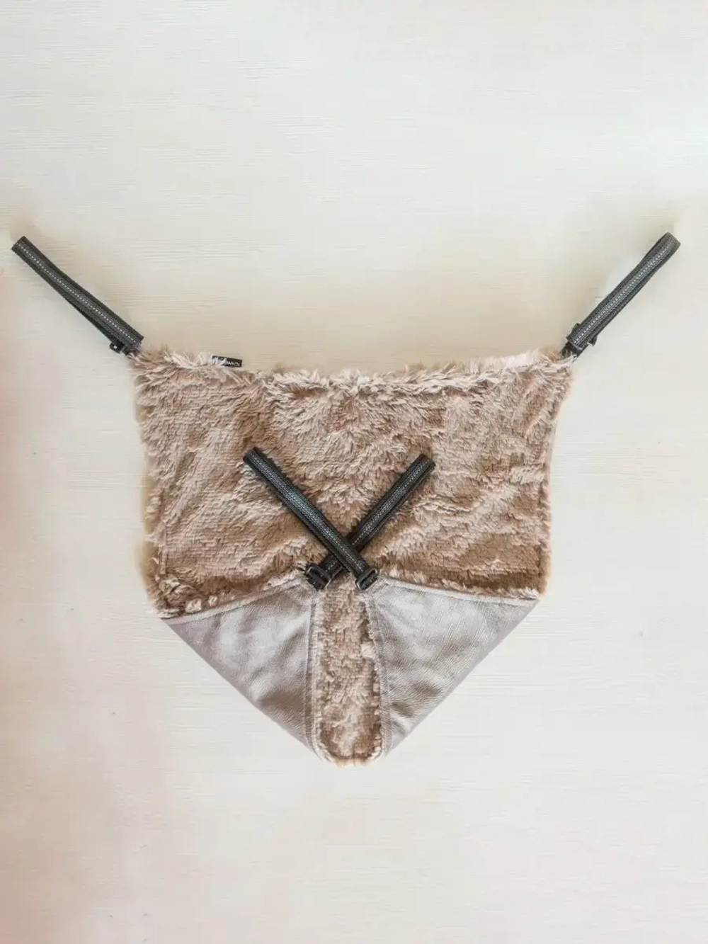 Подвесной гамак для кошек дом