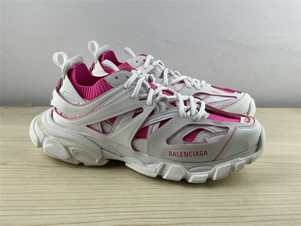 Balenciaga Track Sneaker 736330-W3SKC-9055