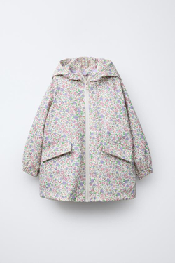 ZARA ПРОРЕЗИНЕННЫЙ ДОЖДЕВИК С ЦВЕТОЧНЫМ ПРИНТОМ, РОЗОВЫЙ