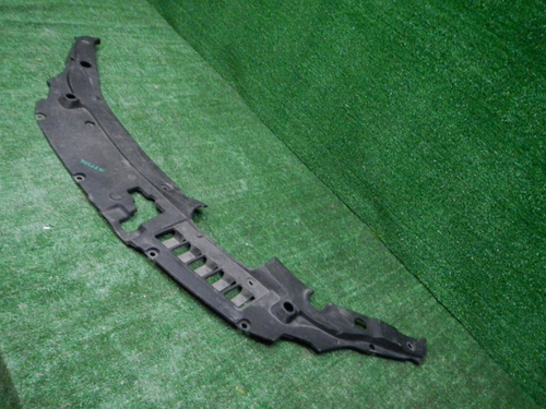 Кожух замка капота Toyota Camry xv50 (14-18)