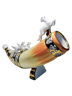 Статуэтка "Рог с охотничьей сценой" Киевский ЭКХЗ